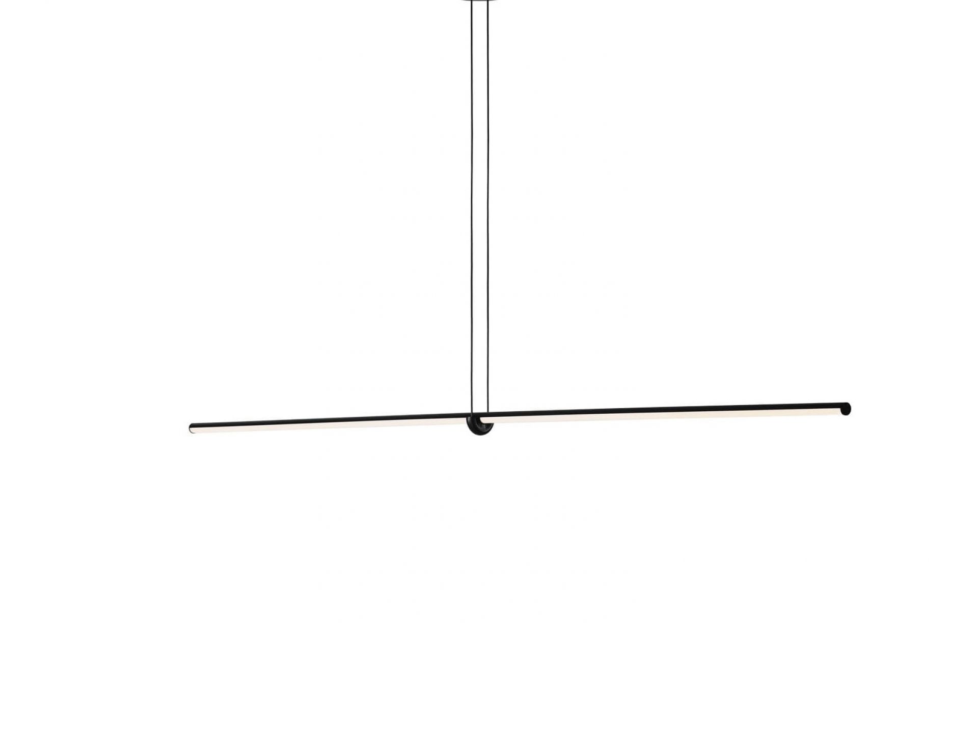 Schwarze Flos Arrangements Pendelleuchte: Moderne LED-Hängeleuchte mit minimalistischem, linearem Design für stilvolle Innenraumbeleuchtung.